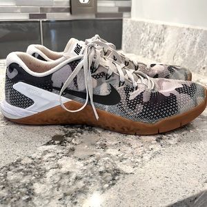 Nike Metcons 4